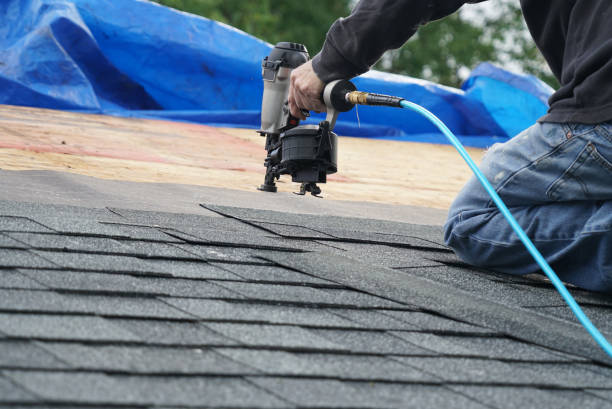 Roof Gutter Cleaning in Brooklyn, IA